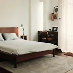 Urban Haven - Cozy Base In Central District 3